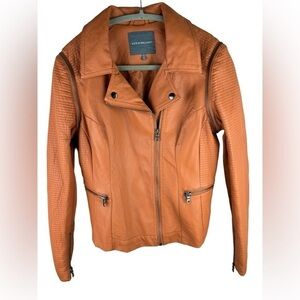 Kate & Mallory women’s burnt orange Faux Leather Moto Jacket zip up size Small